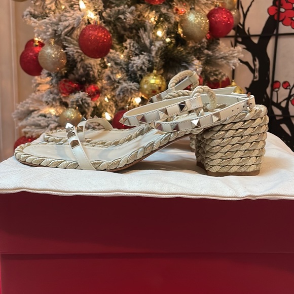 Valentino Rock Studded Espadrilles/Sandals - Picture 8 of 16